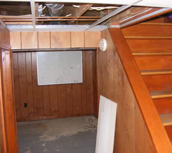 Hallway before remodeling
